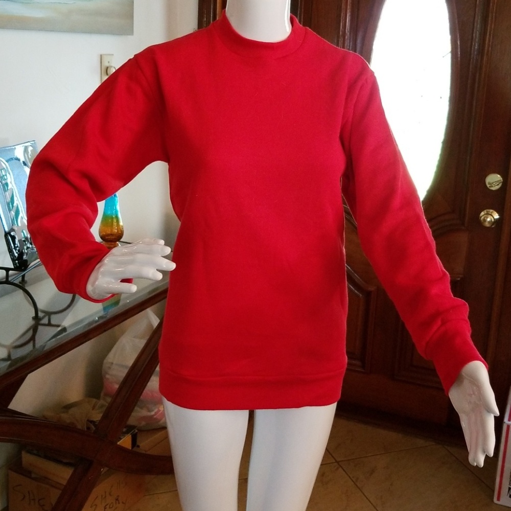 Hanes Classic Sweatshirt NWT